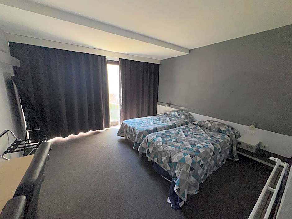 Hôtel Dupleix - Hyper centre - Réouverture