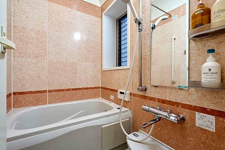 J-2S JR Yamanote Komagome, 3 storey 101sq 4BR, FreePark