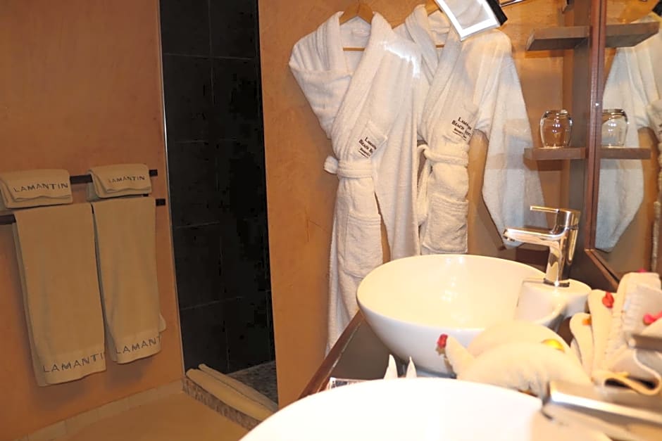 Lamantin Beach Hotel