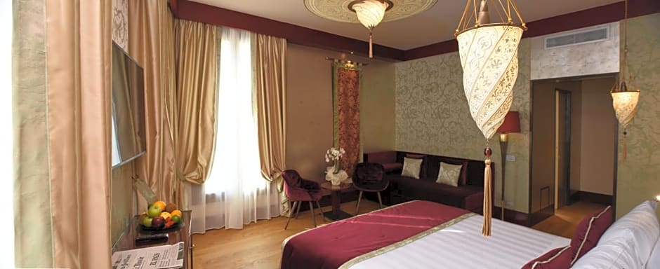 Santa Croce Boutique Hotel