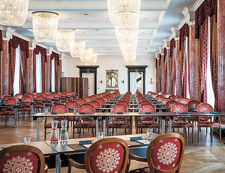 Althoff Grandhotel Schloss Bensberg