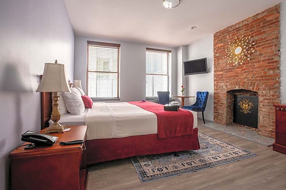 Hotel St. James
