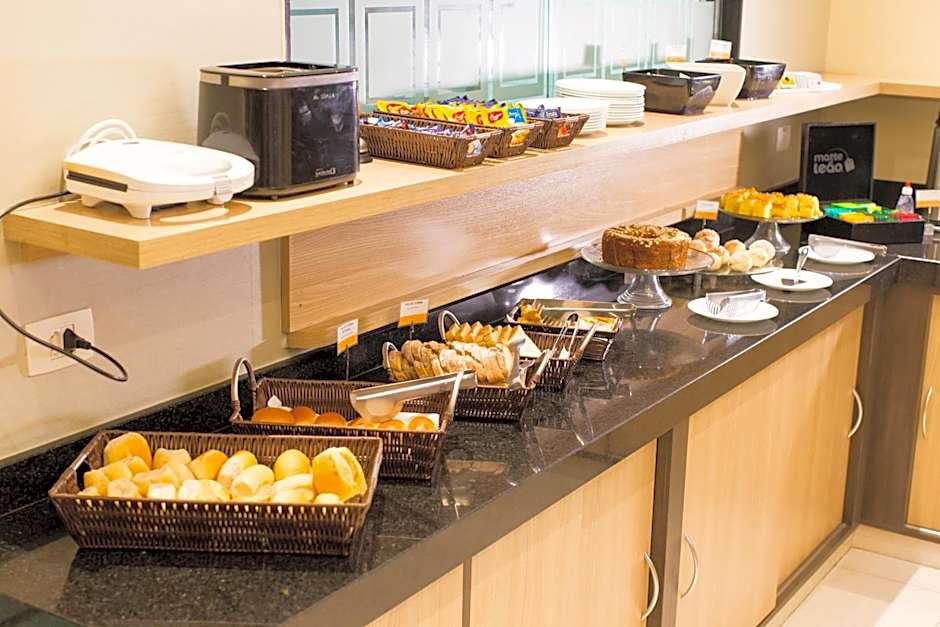 Rio Hotel by Bourbon Curitiba Batel