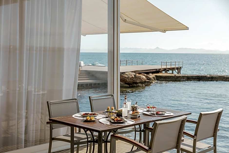 Divani Escape - Adults Only