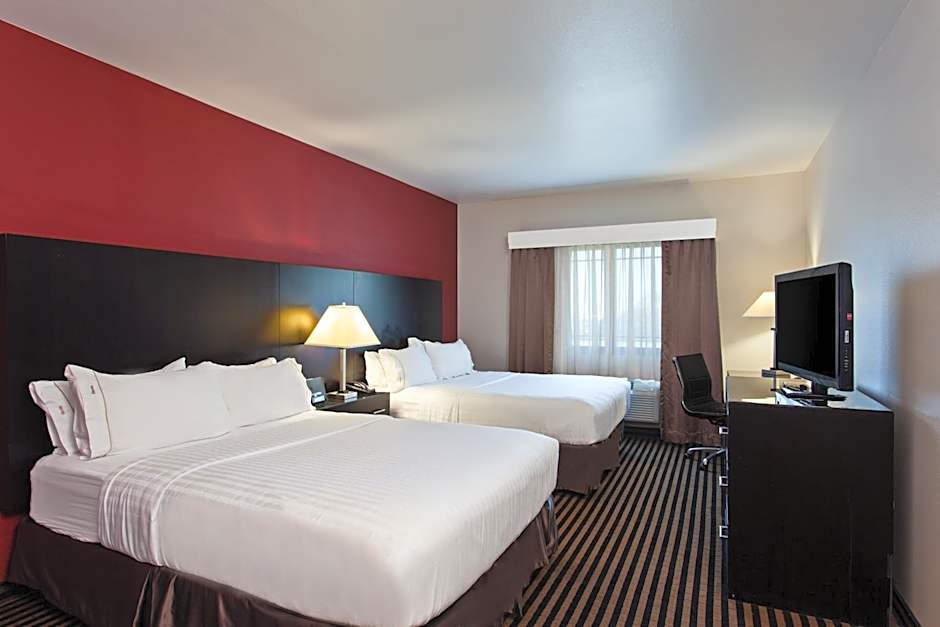 Holiday Inn Express Hollywood Walk of Fame By IHG
