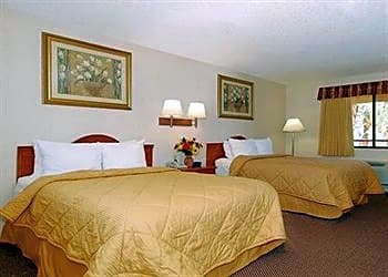 Quality Inn Near Downey Studios