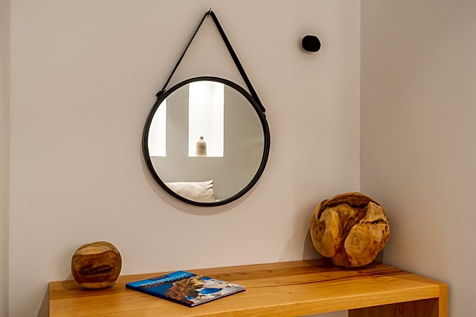 Lemon Suites Santorini