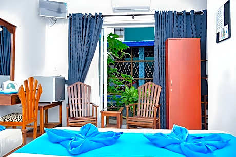 1st Floor Triple Room