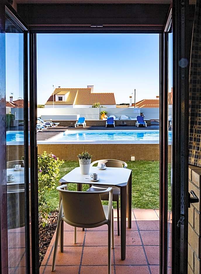 Hotel Apartamento Porto Covo