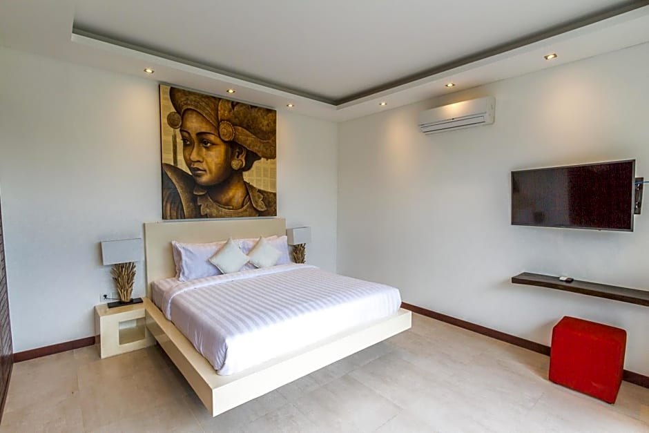 Villa Saha - Elegant 3-Bedroom in Seminyak