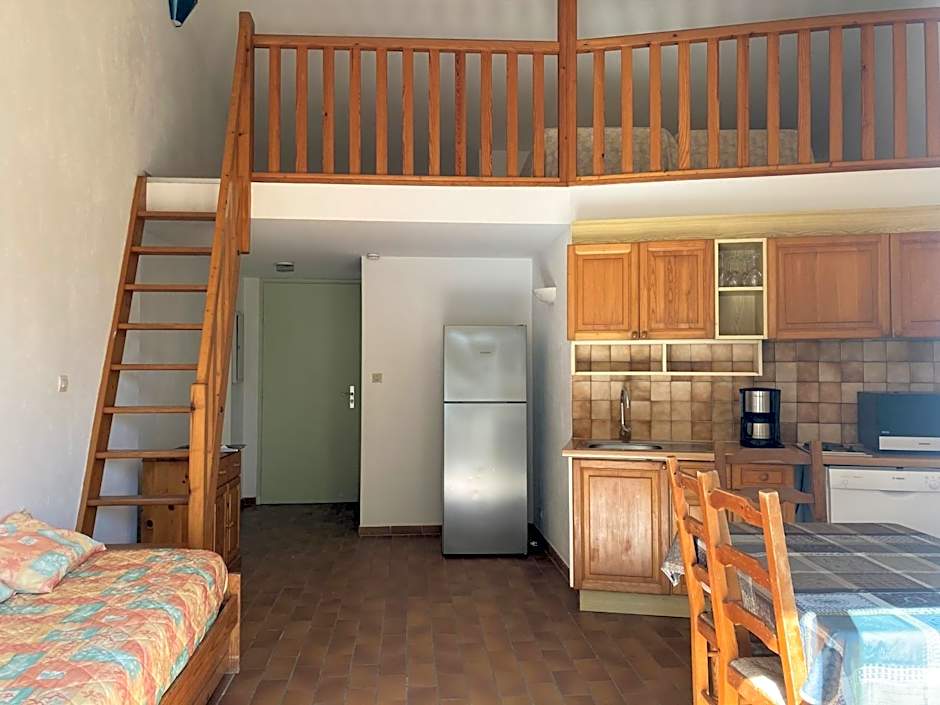 Résidence hôtelière Le Provençal à Giens - Bord de mer