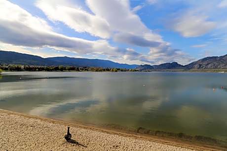 Richter Pass Beach Resort
