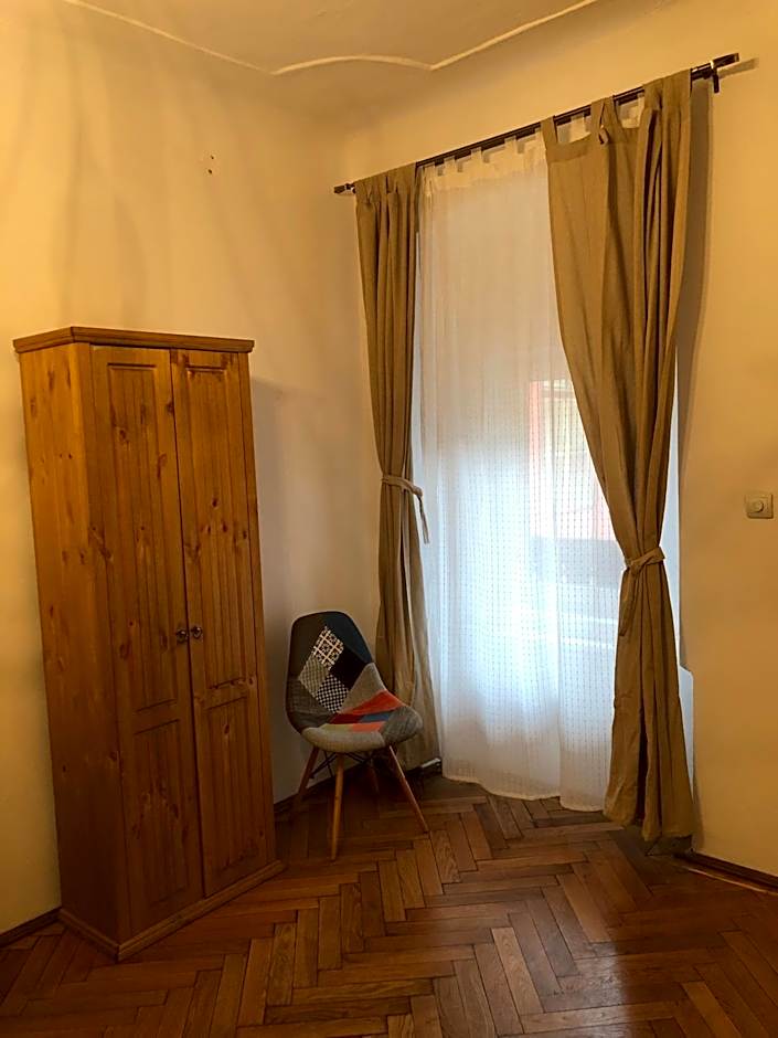 Poet Pastior Residence