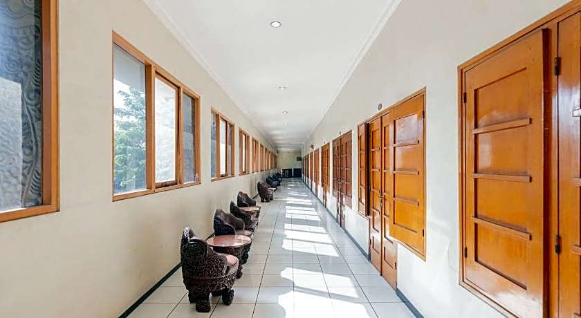 RedDoorz @ Urip Sumoharjo