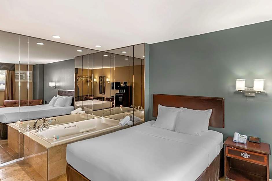 Econo Lodge Brossard