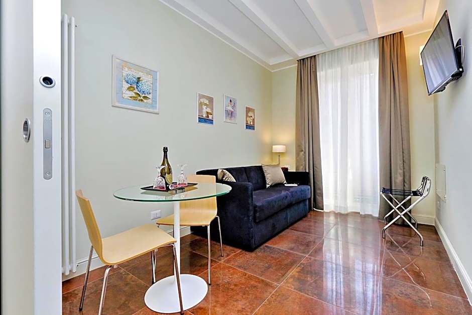 Piazza Venezia Grand Suite