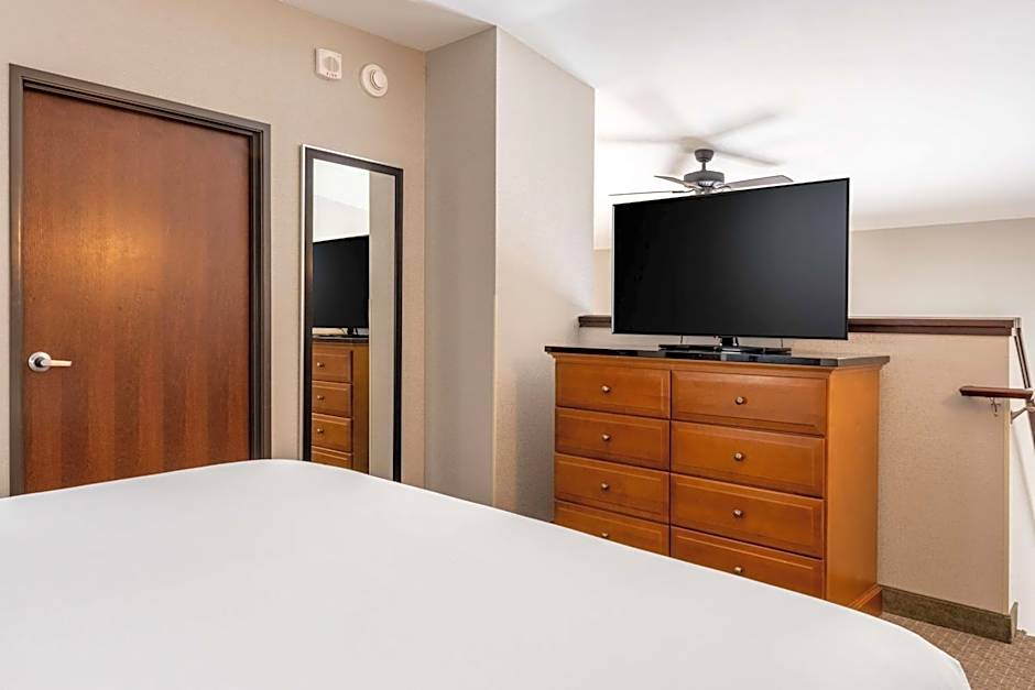 Drury Plaza Hotel Broadview Wichita