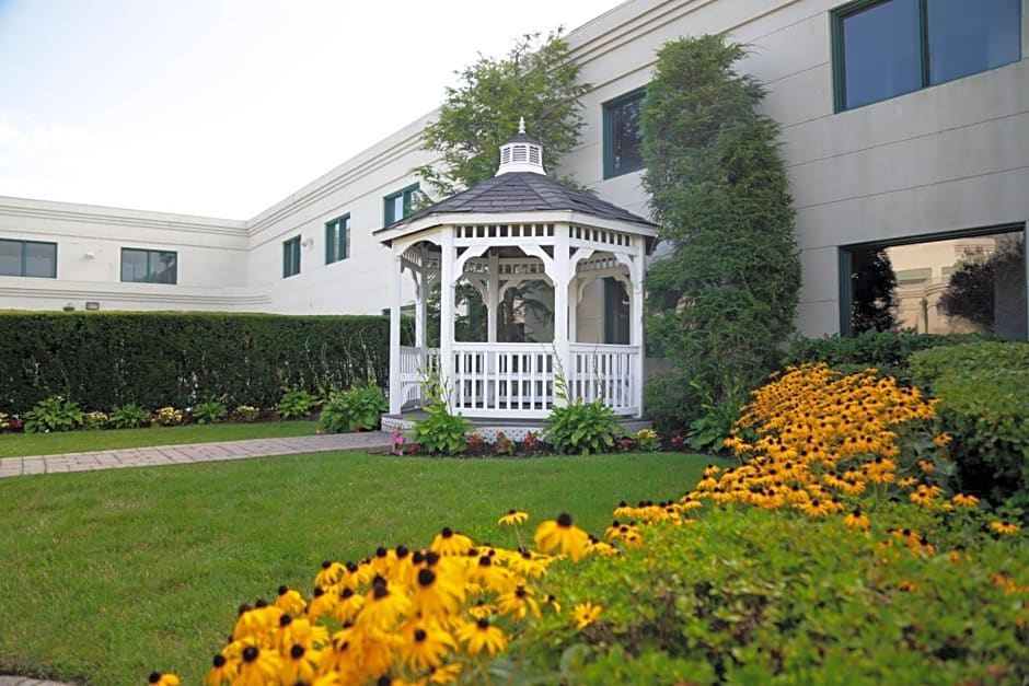 Holiday Inn Plainview-Long Island by IHG
