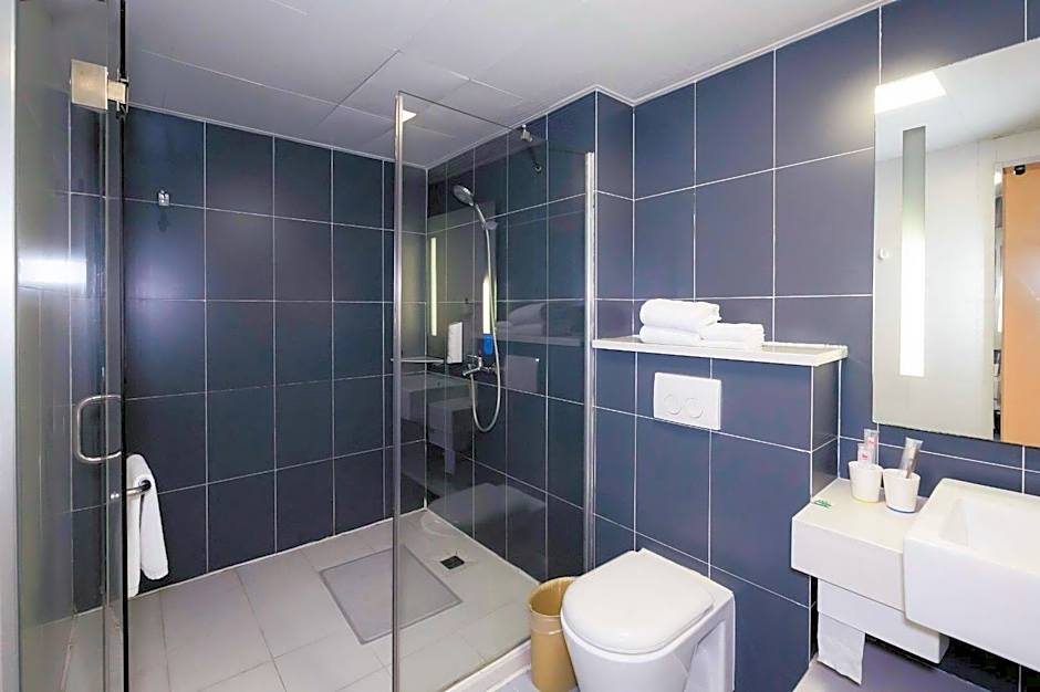 Hanting Hotel Shenzhen Baoan Xixiang Passenger Terminal