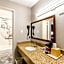 Freer Executive inn and Studios