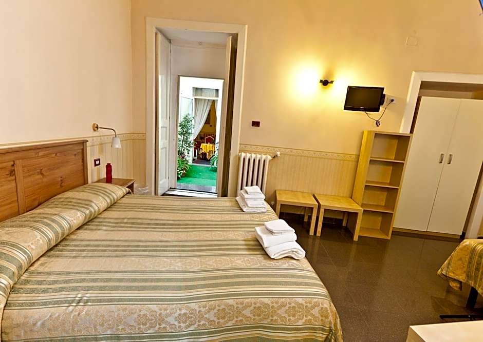 B&B MediNaples