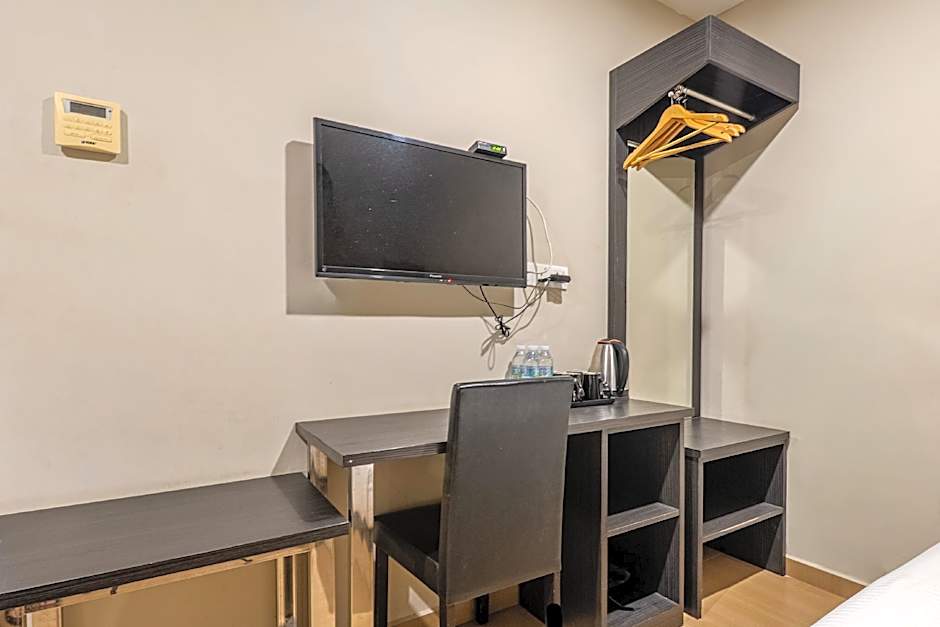 Gl Hotel