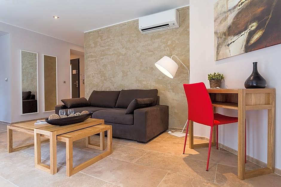 Villa Velvet