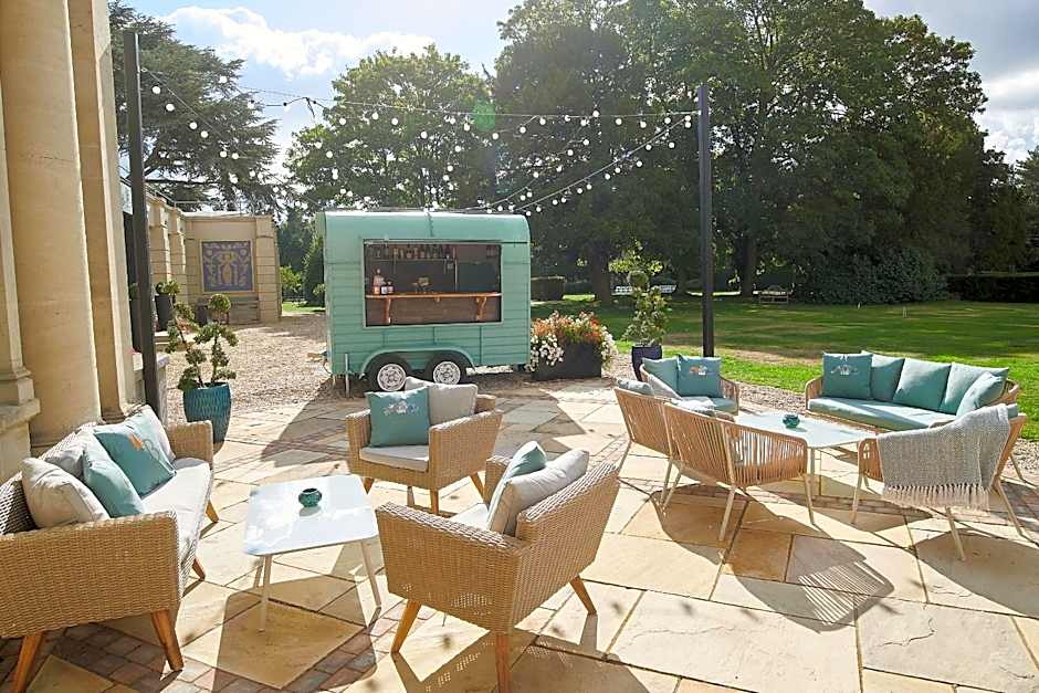 Down Hall Country House Hotel