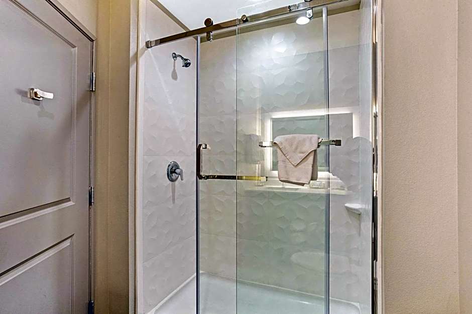 La Quinta Inn & Suites by Wyndham Sweetwater East