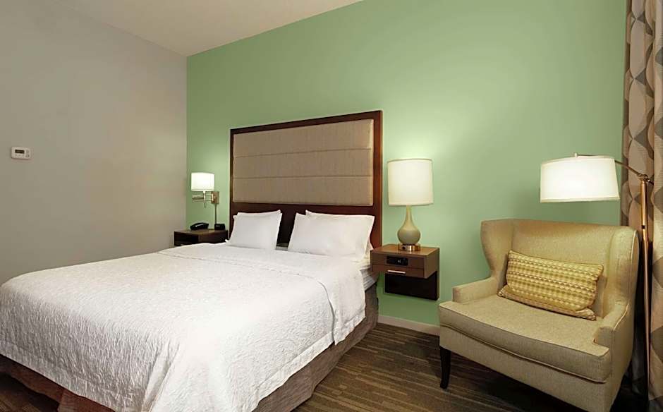 Hampton Inn By Hilton Melbourne