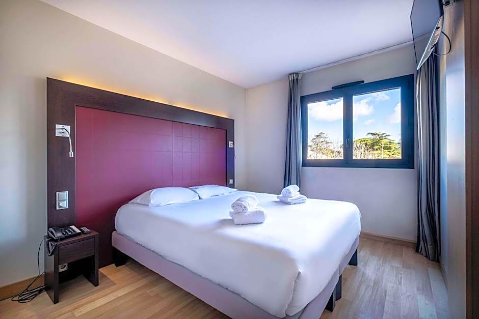 Clarion Aparthotel Toulouse Blagnac Airport