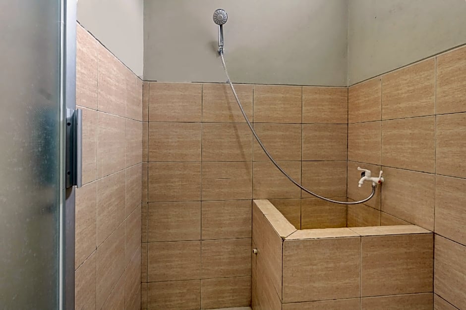 OYO Life 90159 Puri Asoka Guest House