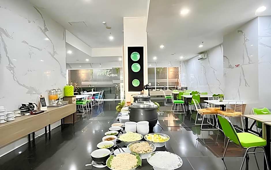 Hotel Urban Falatehan Blok M