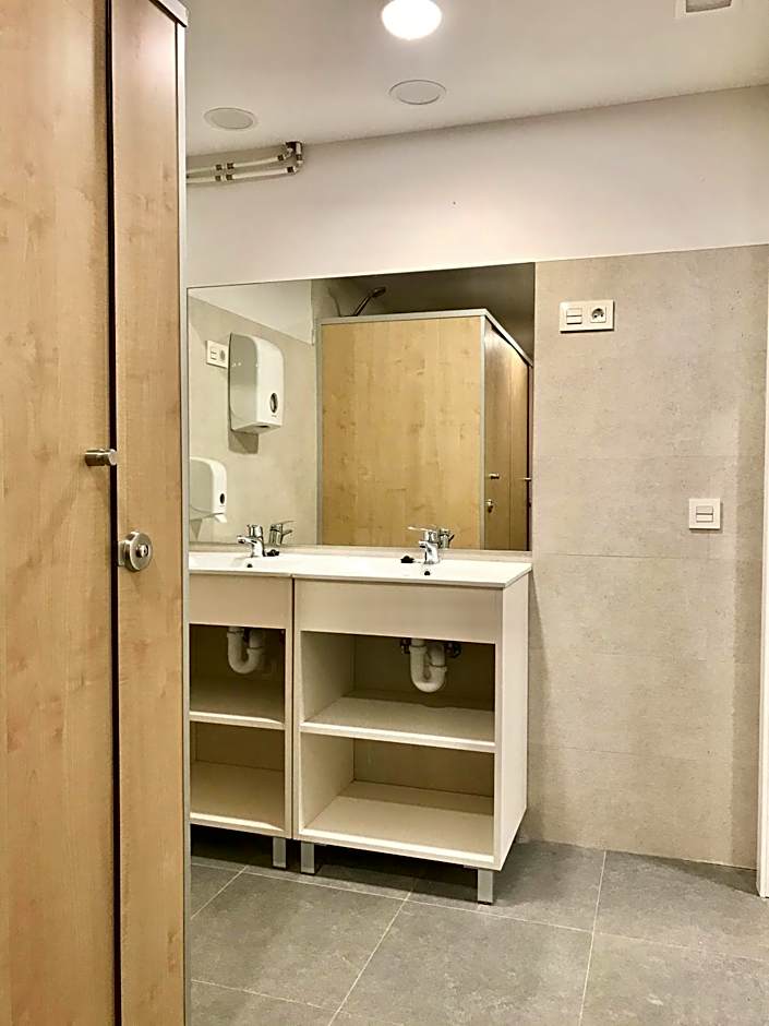 Quartier Leon Hostel Jabalquinto