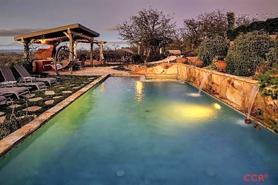 High Ridge Manor