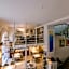Leonis Restaurant & Rooms
