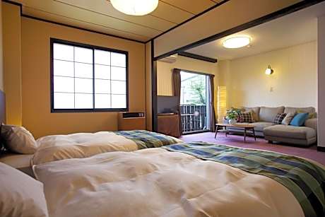 Twin Room with Shower