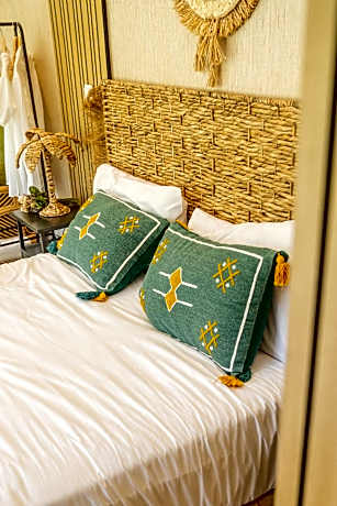 Bungalow with private jacuzzi