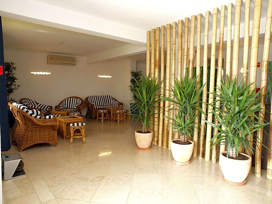 Portimão Center Hotel by Umbral