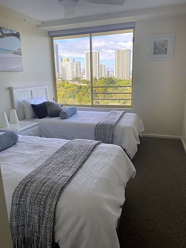 Contessa Holiday Apartments