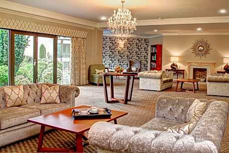 Best Western Plus Centurion Hotel
