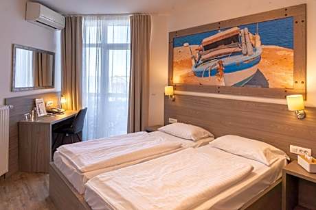Double Room with Sea and Lake View