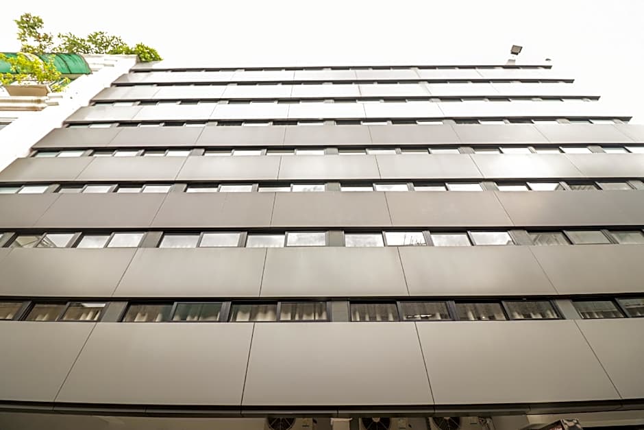 OYO 225 Premier Place Bangkok