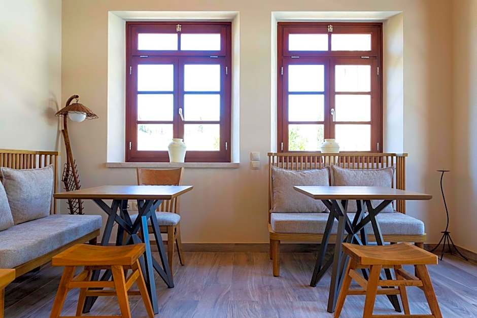 Mare Monte Luxury Suites