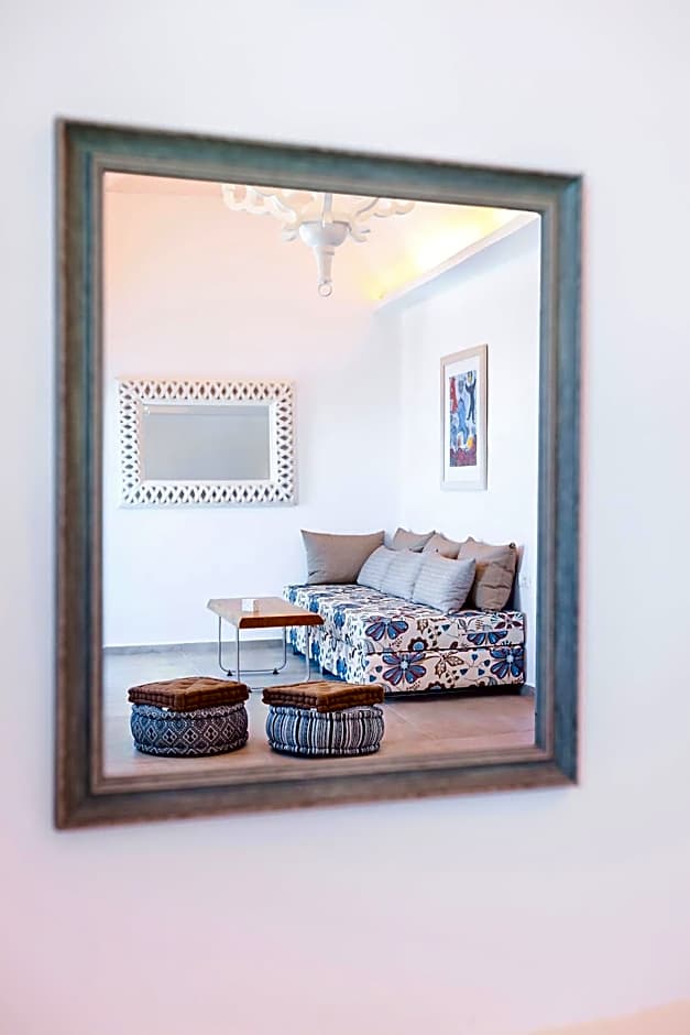 Santorini Secret Premium