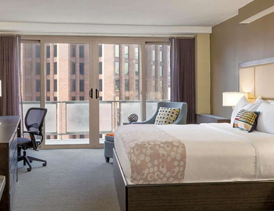 Photo 1 of 5 of Studio 2 Double Beds Suite, Balcony