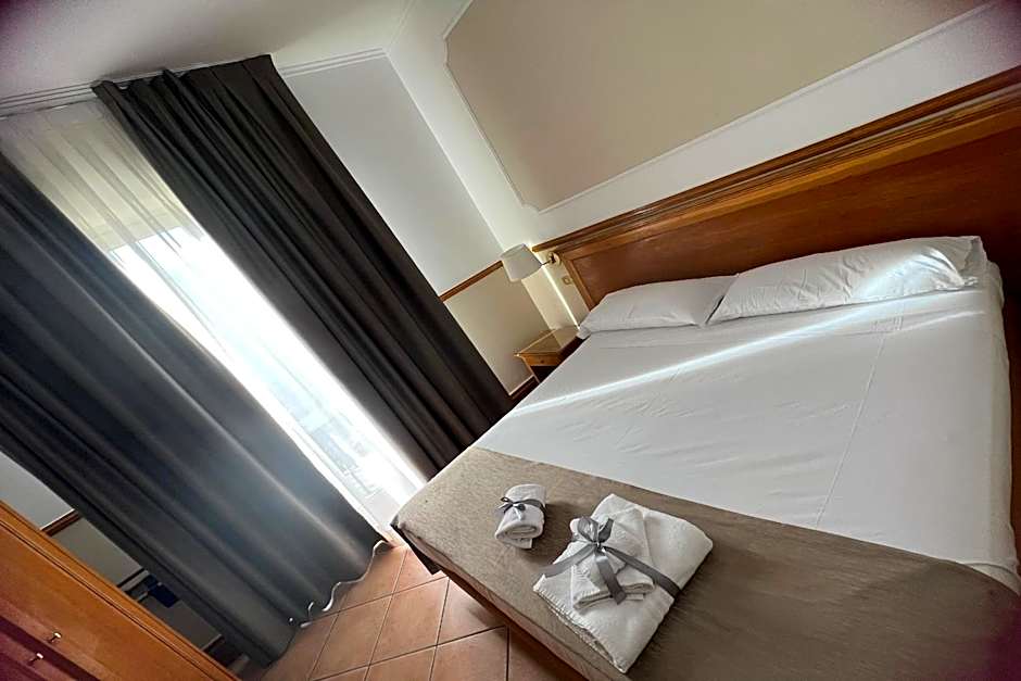Hotel Leopardi