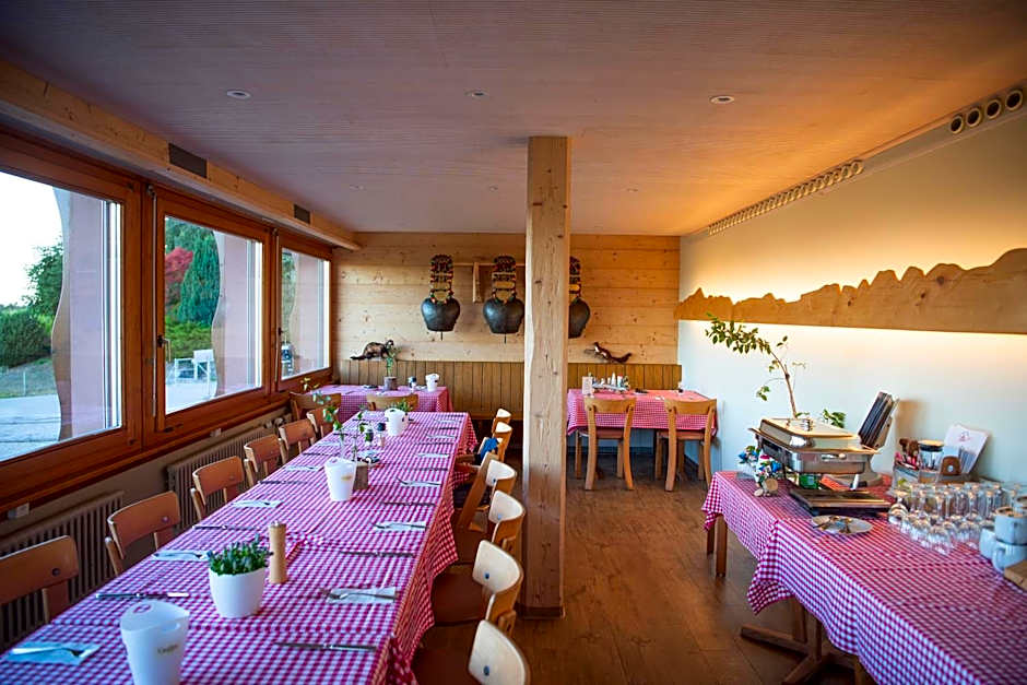 Restaurant und Kaeserei Berghof