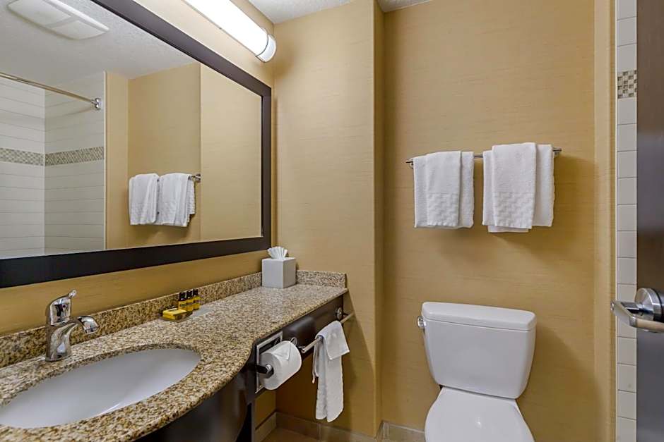 Best Western Plus Sherwood Park Inn & Suites