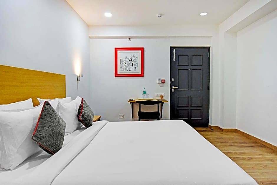 Super Townhouse The Royal Retreat